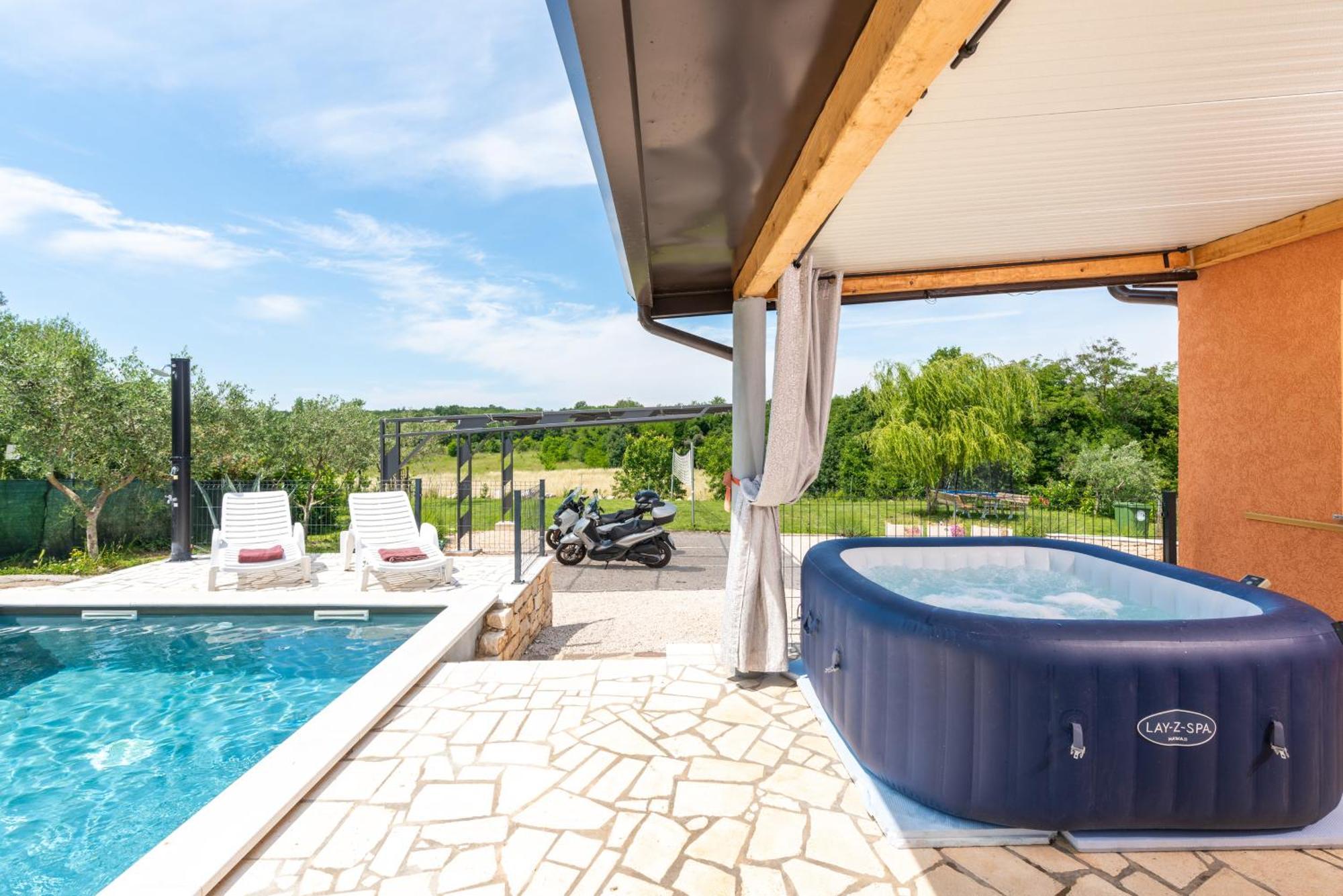Pendolina With Private Pool *