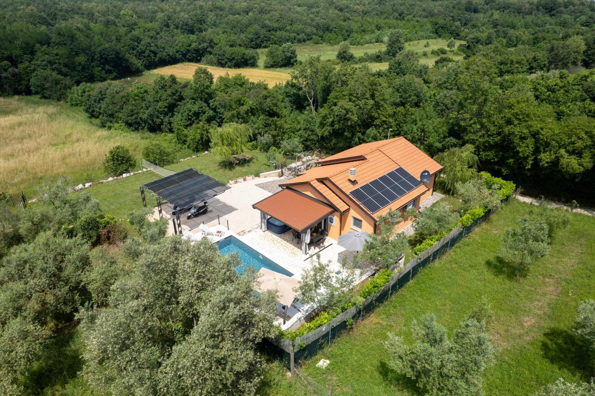 Pendolina With Private Pool *