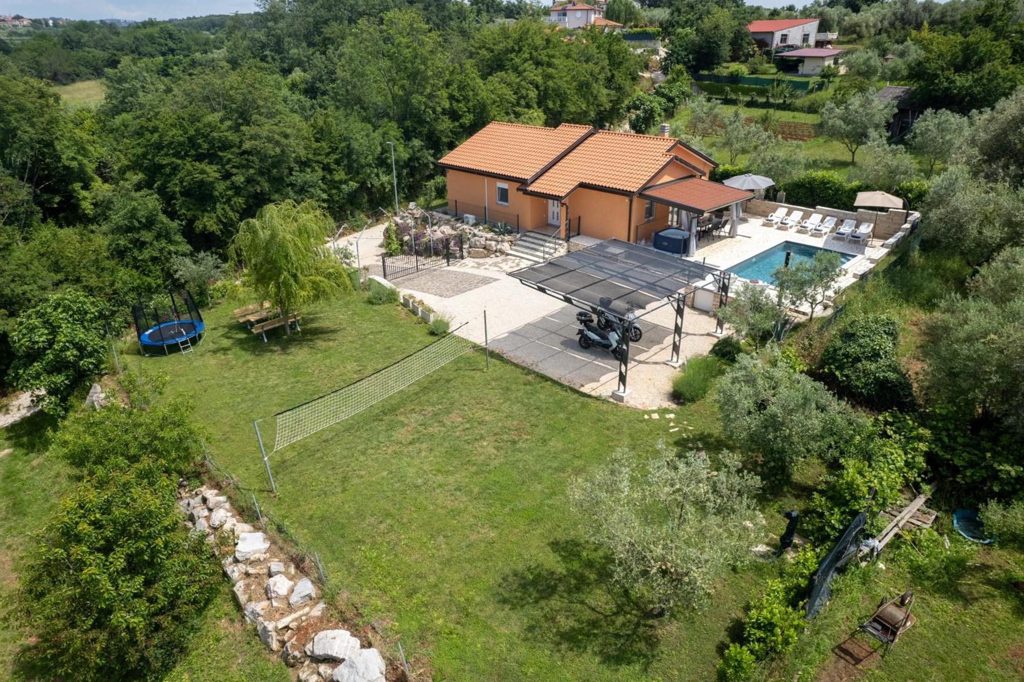 Pendolina With Private Pool *